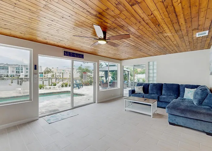 House Of Irb * Clearwater Beach